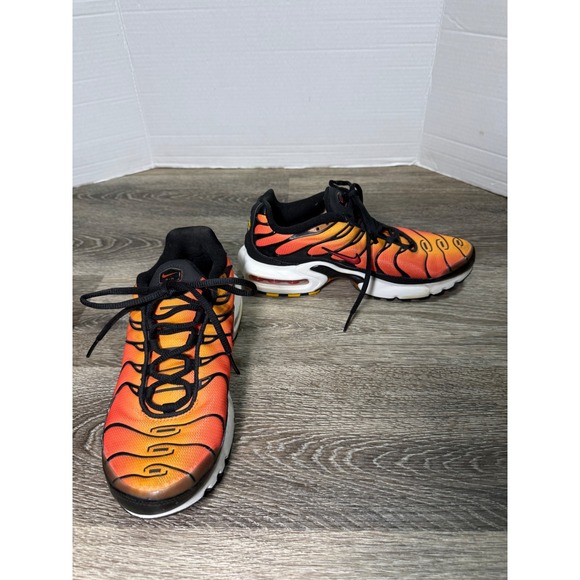 Nike Other - Nike Air Max Plus TN Sunset Orange Red Black Mens 7 / 7Y Running Shoes Y2K 90s